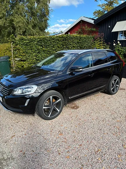 Volvo Xc60 2017 photo 2