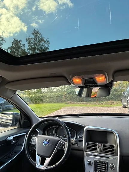 Volvo Xc60 2017 photo 3