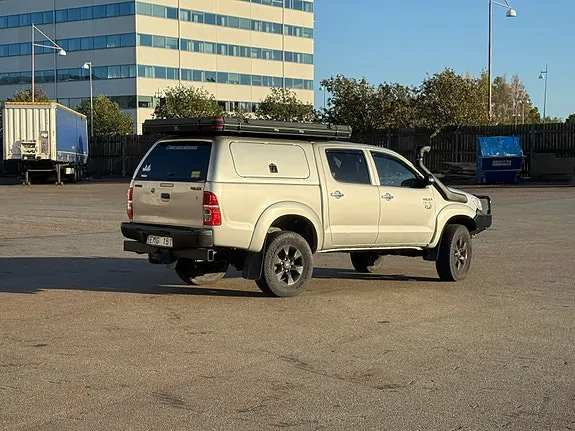 Toyota Hilux 2012 photo 3