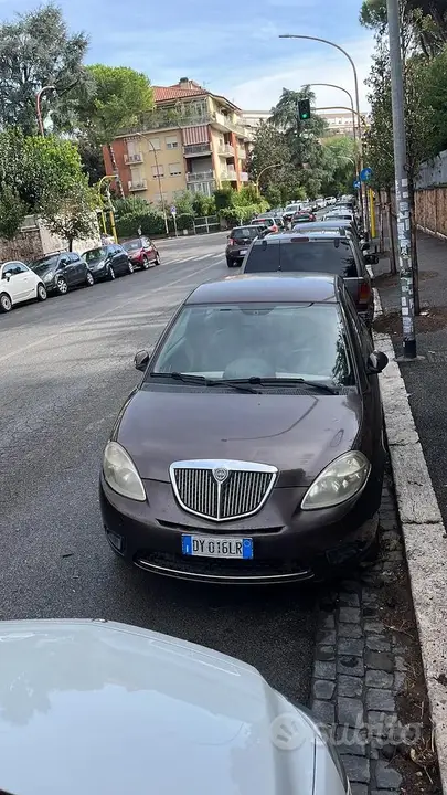 Lancia Ypsilon 2009 photo 3