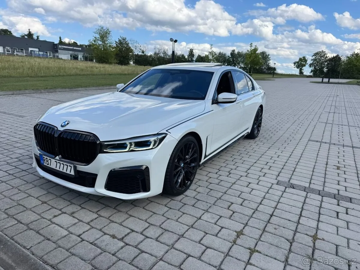 BMW 750I