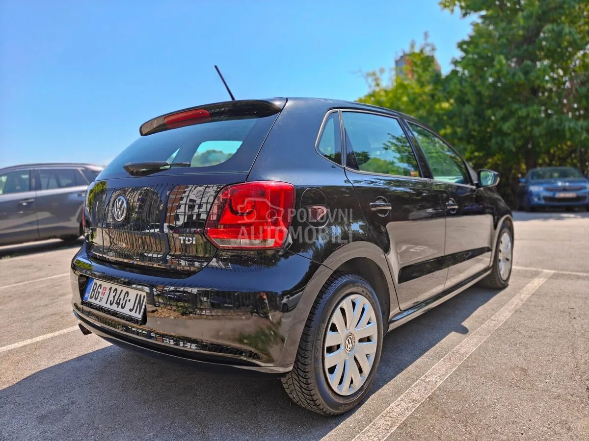 Volkswagen Polo 2011 photo 5