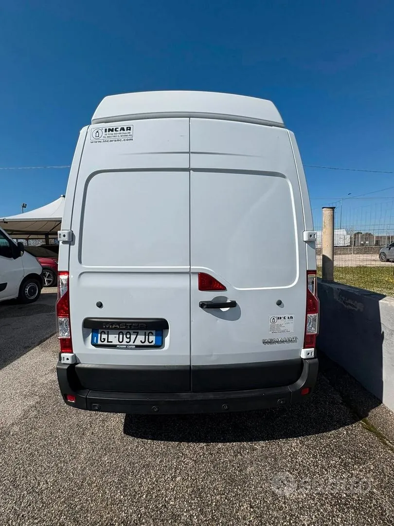 Renault Master 2022 photo 2