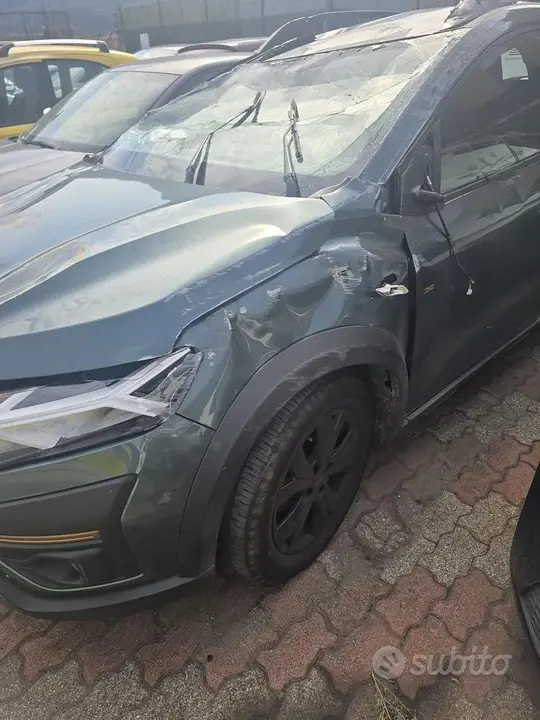 Dacia Sandero Stepway 2024 photo 2