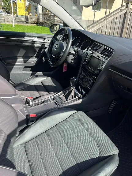 Volkswagen Golf 2014 photo 2