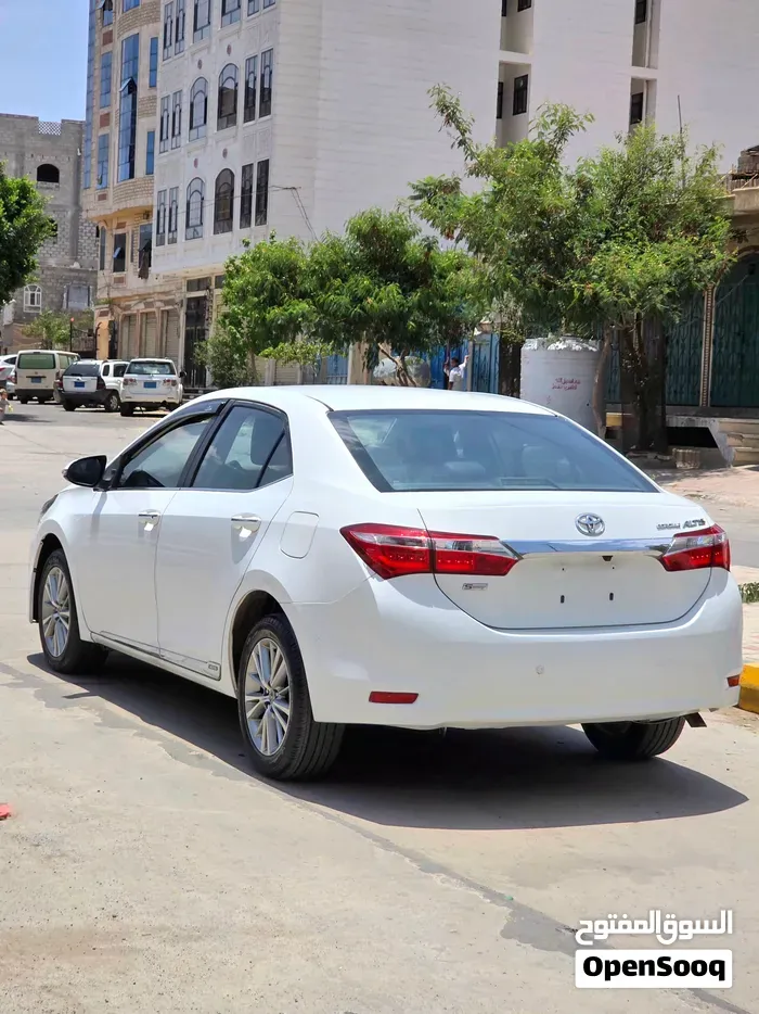 Toyota Corolla 2016 photo 3