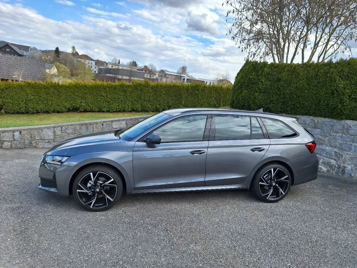 Skoda Octavia 2026 photo 3