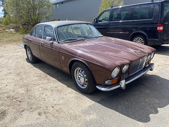 Jaguar Xj12