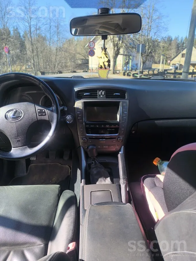 Lexus Is 2009 photo 4