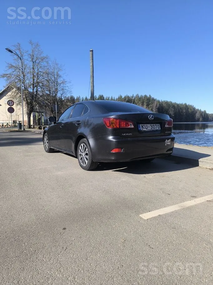 Lexus Is 2009 photo 3