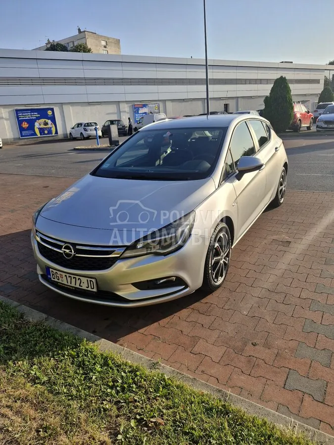 Opel Astra K