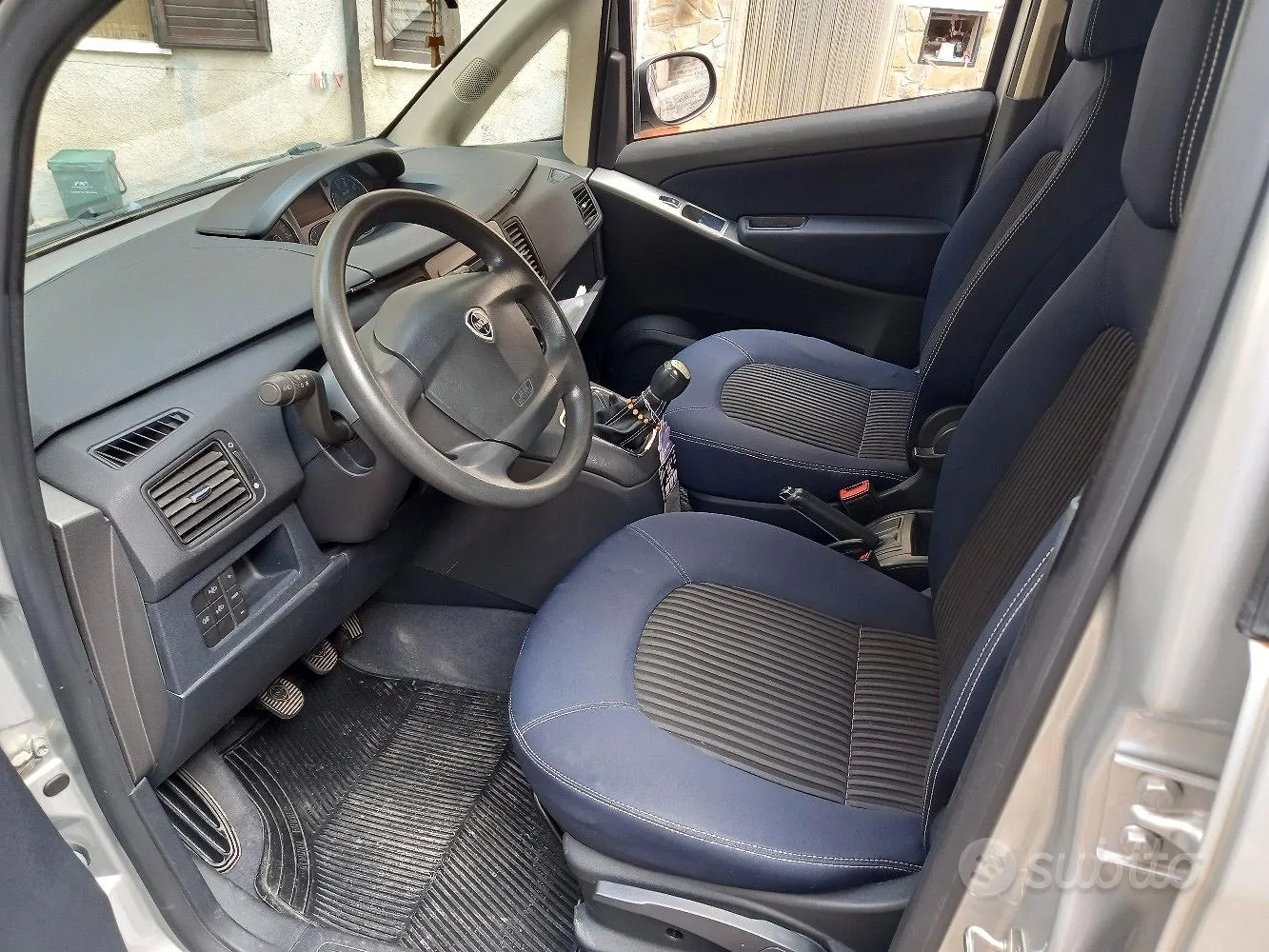 Lancia Musa 2009 photo 5