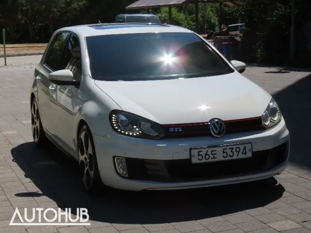 Volkswagen Golf 2013 photo 2