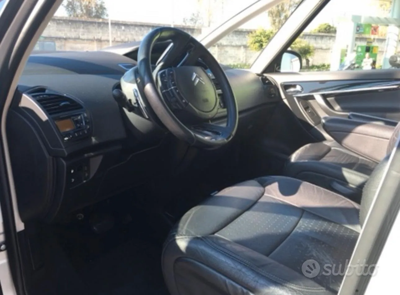 Citroen C4 Picasso 2008 photo 5