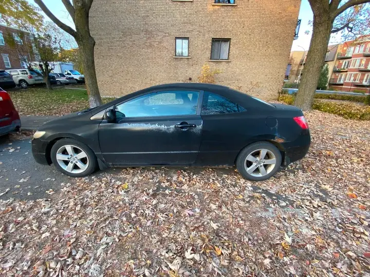 Honda Civic 2009 photo 3