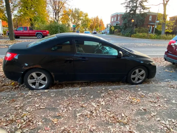 Honda Civic 2009 photo 2