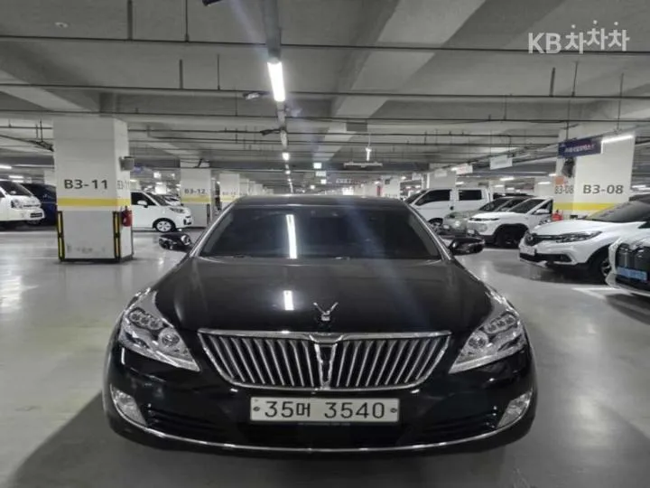 Hyundai Equus