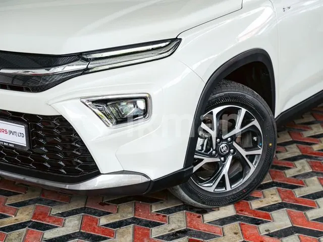 Toyota Urban Cruiser Hyryder 2026 photo 2