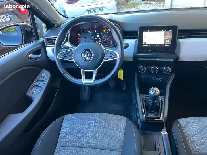 Renault Clio 2023 photo 4