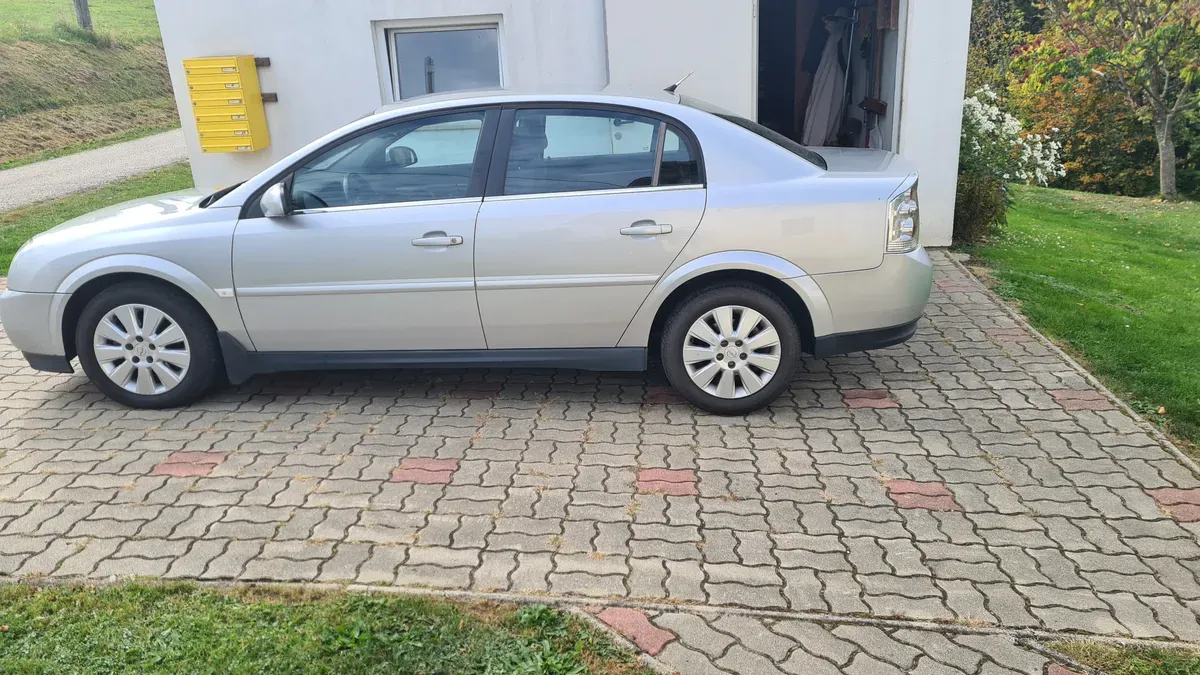 Opel Vectra 2003 photo 3