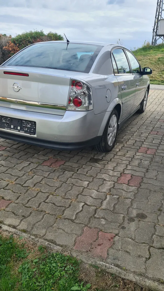 Opel Vectra 2003 photo 2