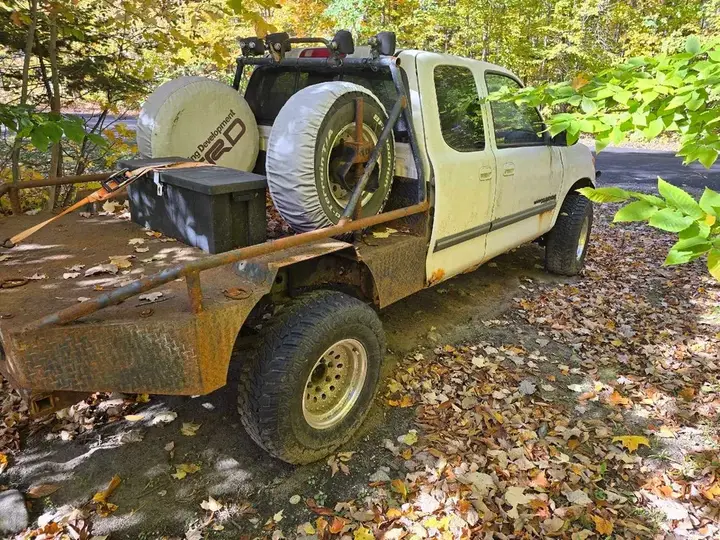 Toyota Tundra 2000 photo 3