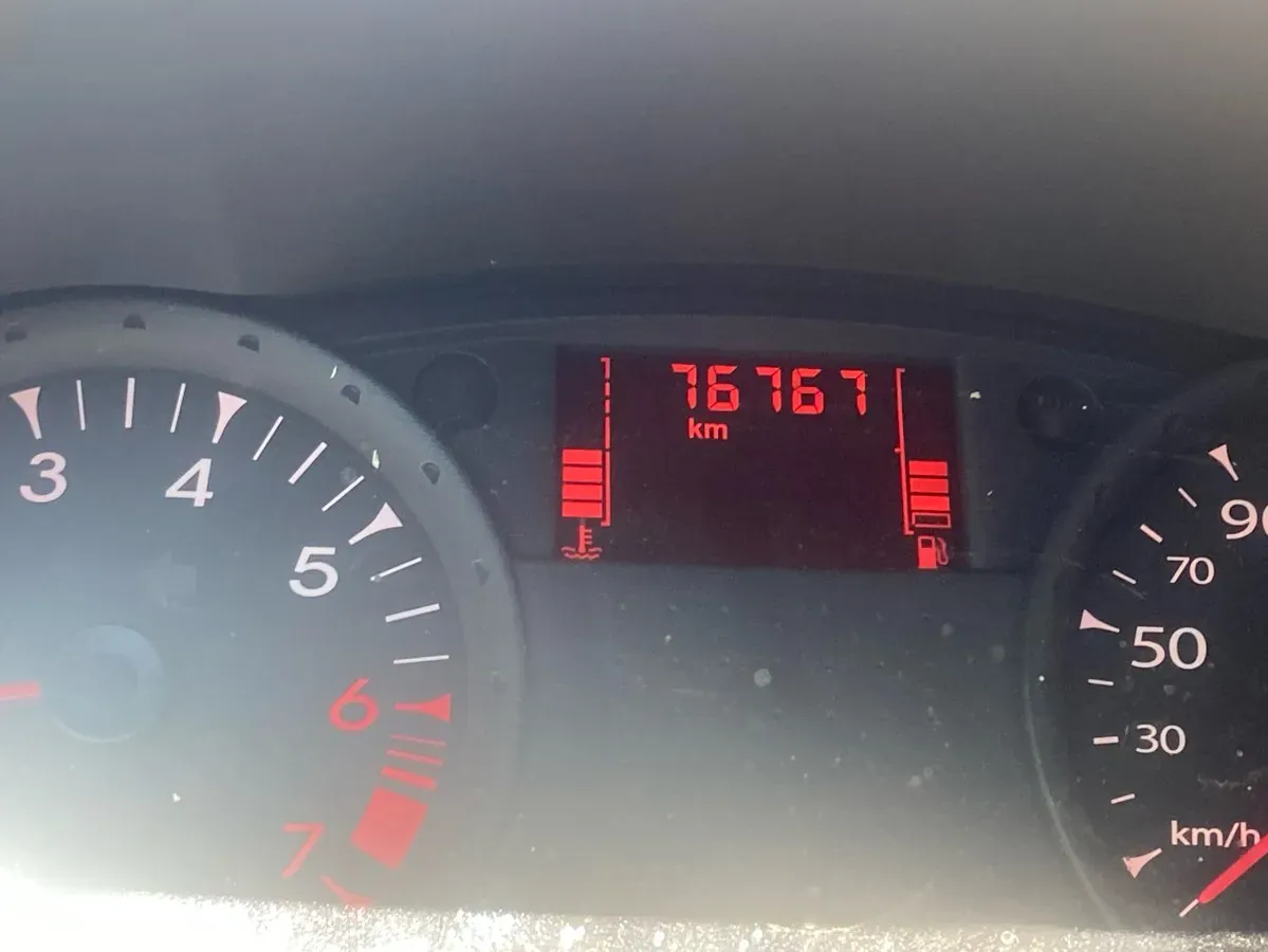 Renault Clio 2011 photo 3