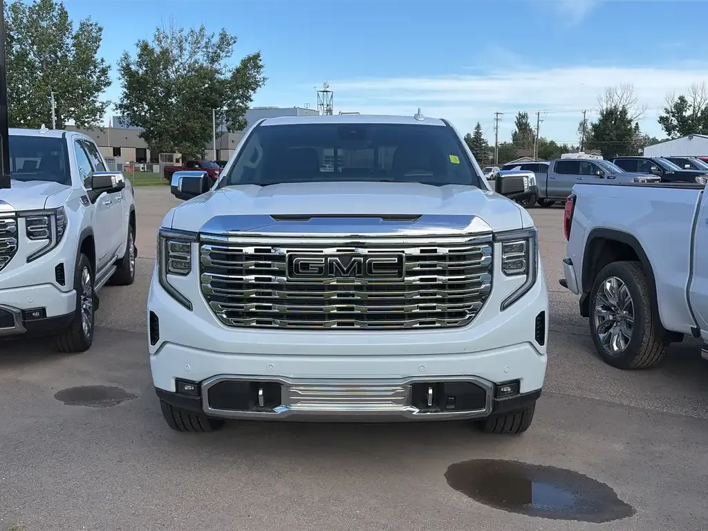 GMC Sierra 1500 2026 photo 2