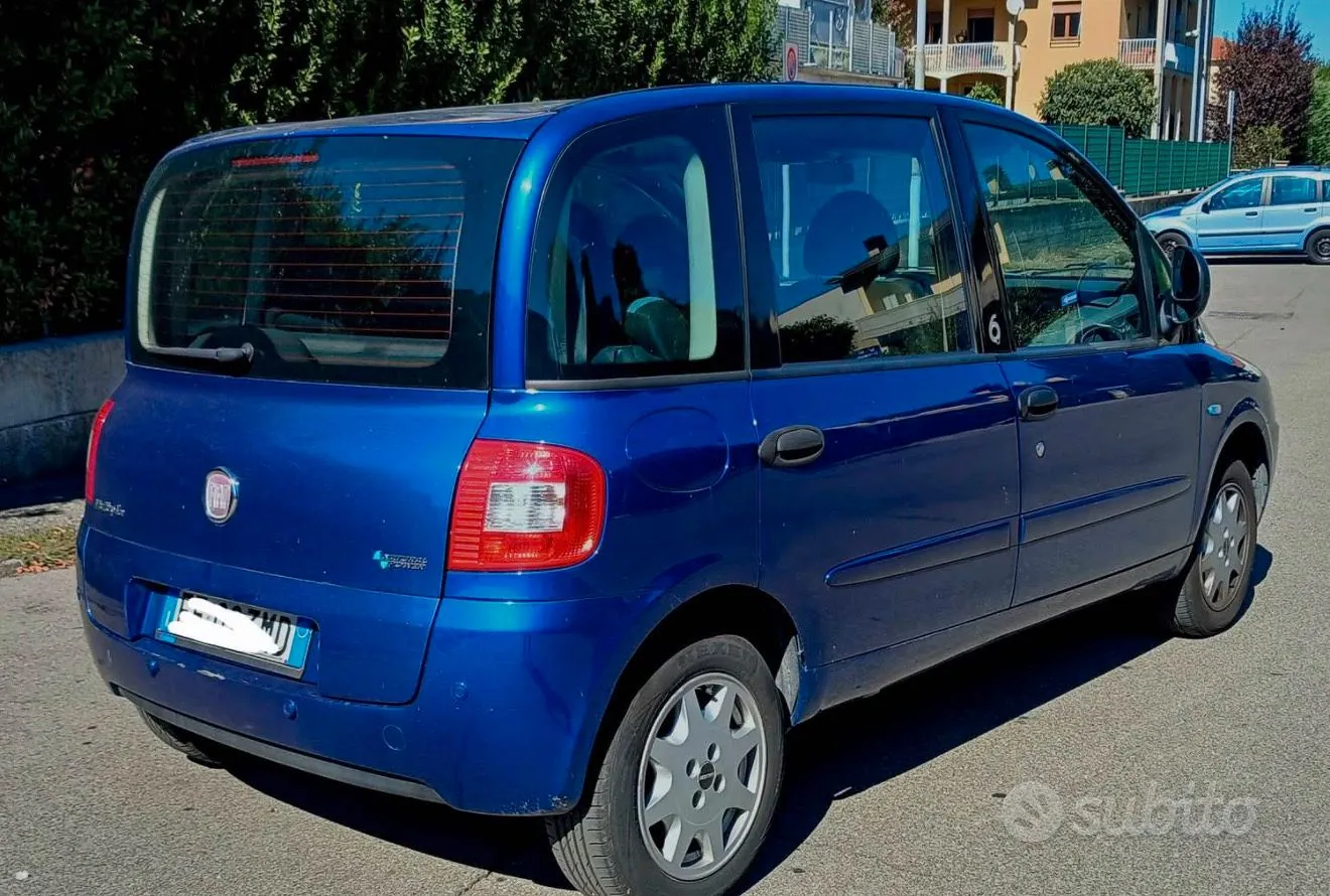 Fiat Multipla 2010 photo 3