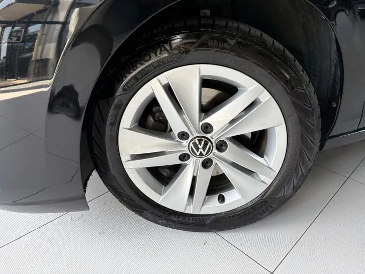 Volkswagen Golf 2021 photo 3