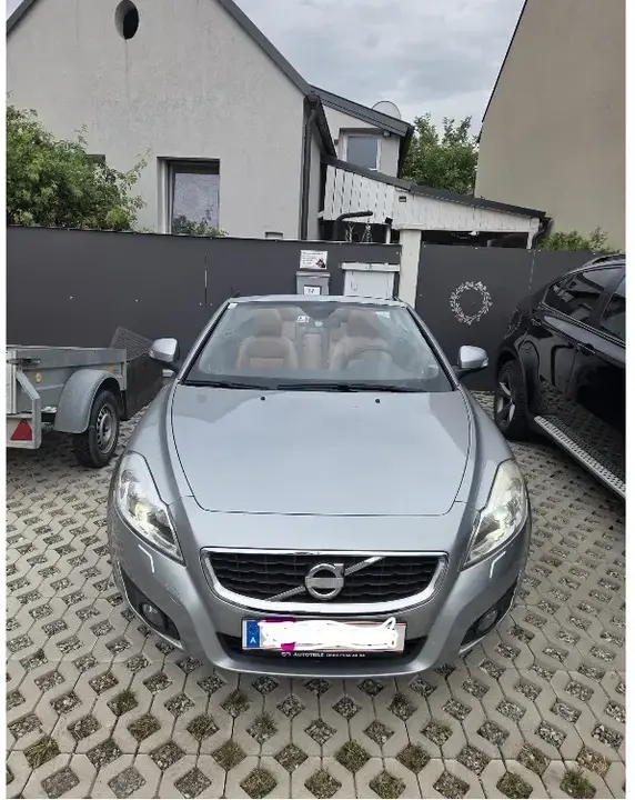 Volvo C70 2012 photo 2