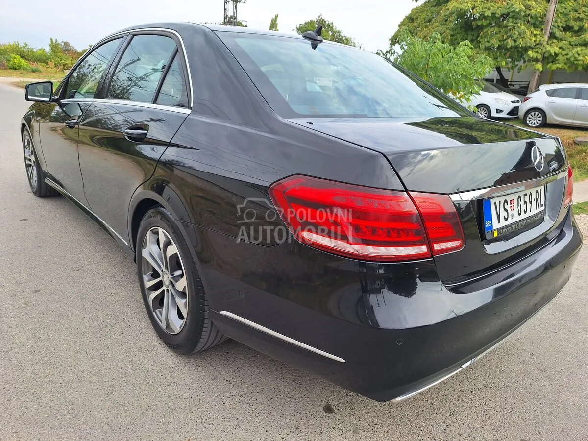 Mercedes-Benz E-Class 2015 photo 5