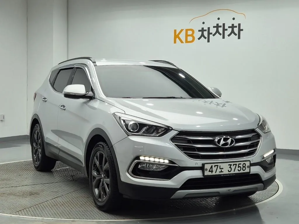 Hyundai Santa Fe 2016 photo 4