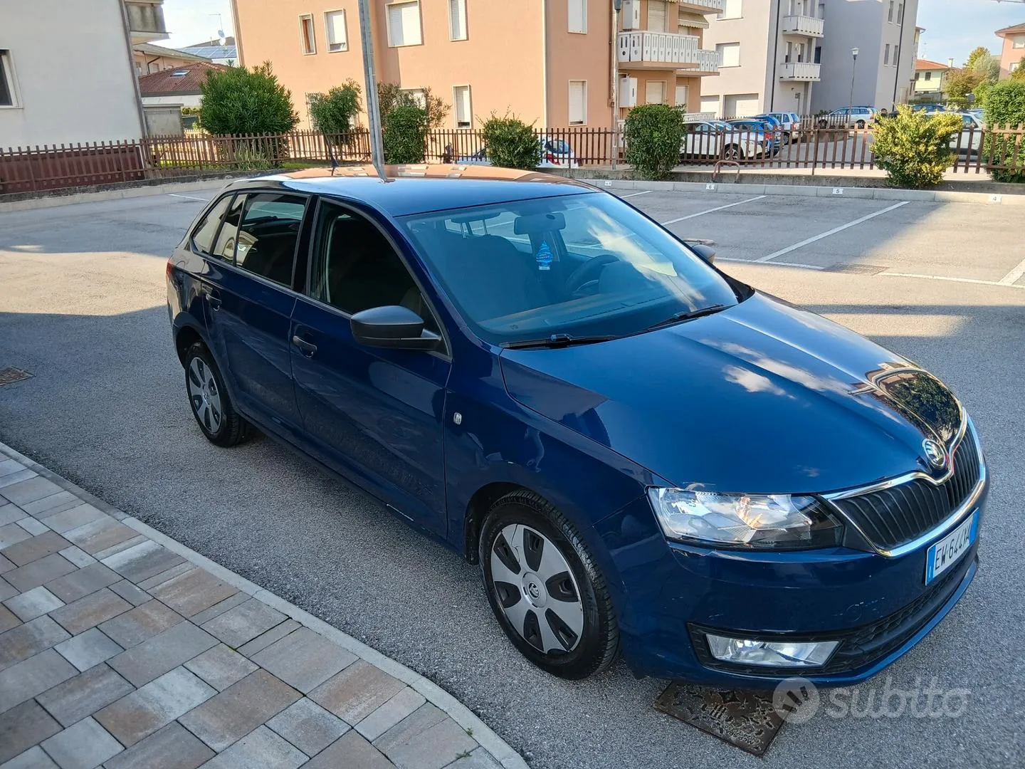 Skoda Rapid 2014 photo 3