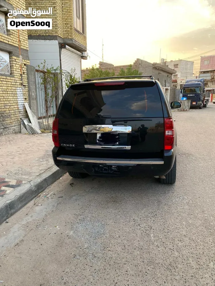 Chevrolet Tahoe 2013 photo 2