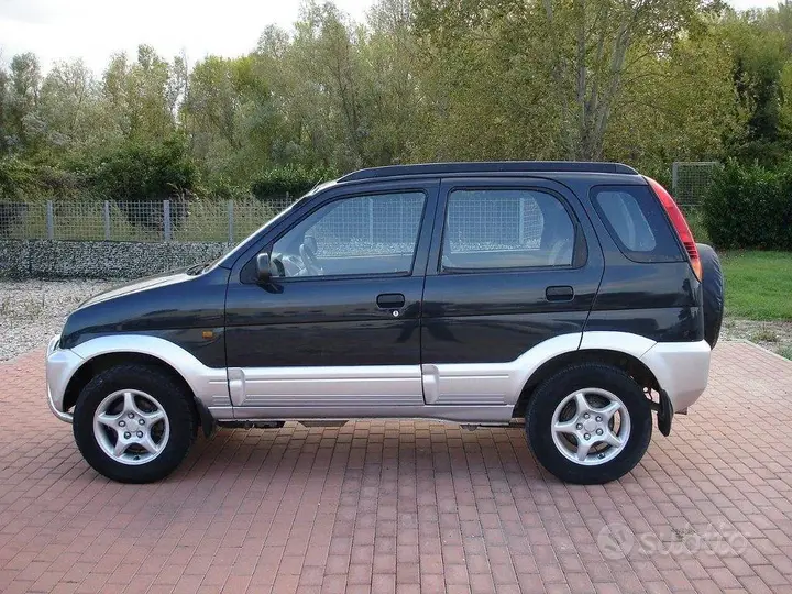 Daihatsu Terios 2000 photo 3