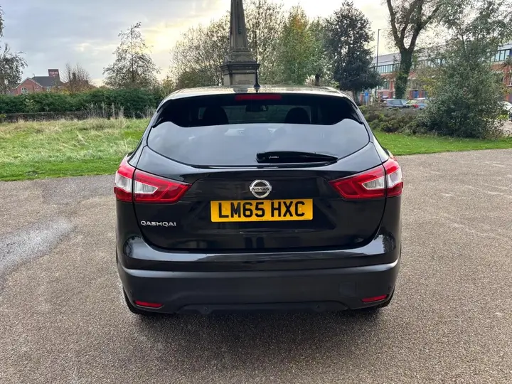 Nissan Qashqai 2015 photo 5