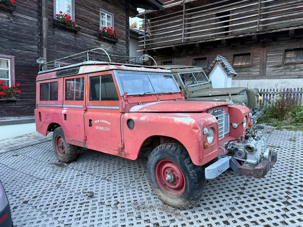 Land Rover 109 Station Benzin