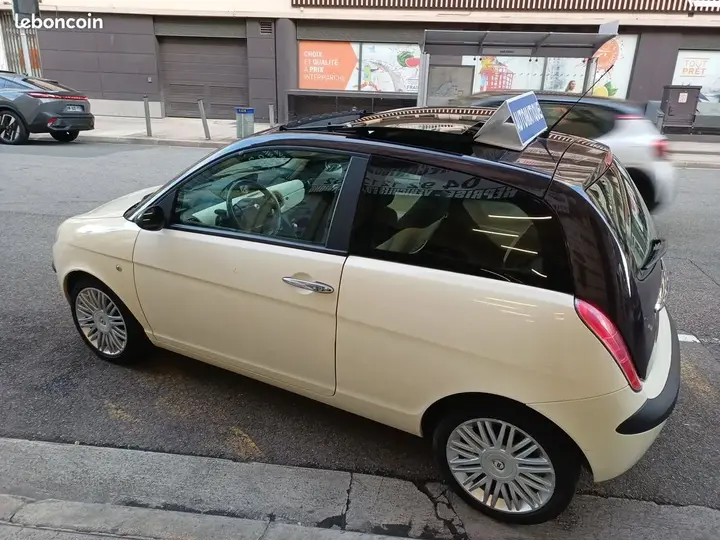 Lancia Ypsilon 2006 photo 4