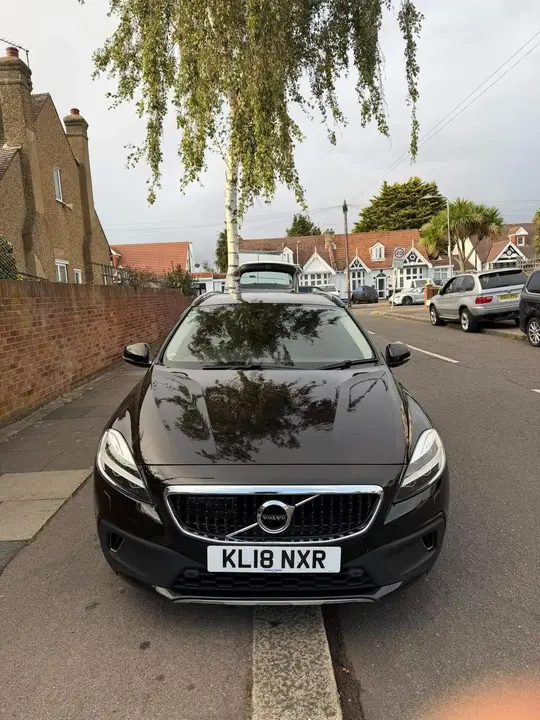 Volvo V40 2018 photo 2