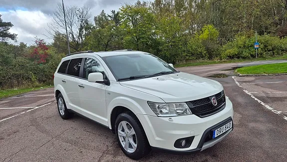 Fiat Freemont 2015 photo 2