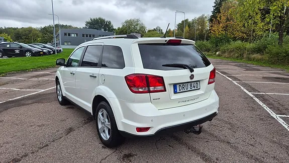 Fiat Freemont 2015 photo 3