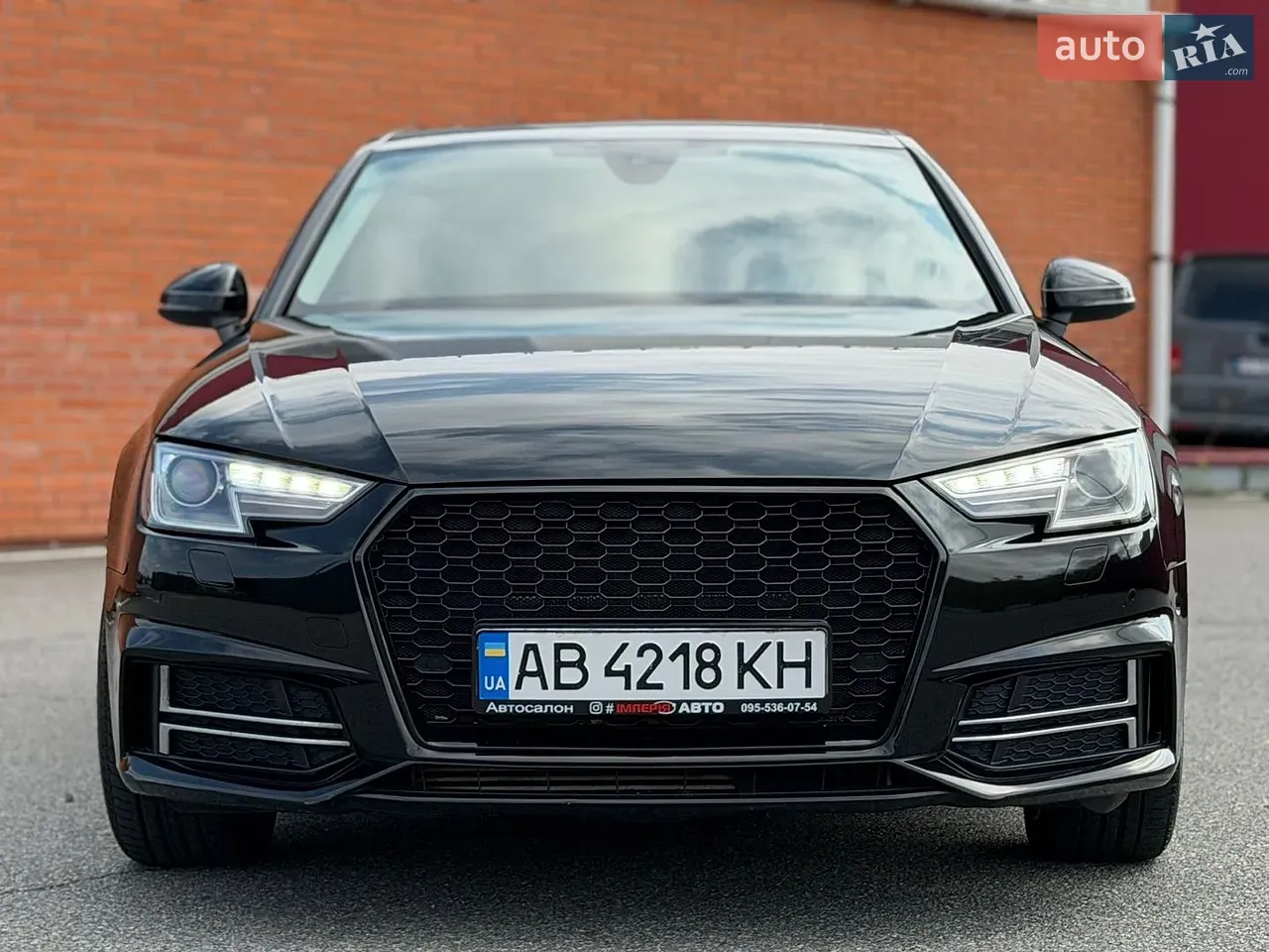 Audi A4 2016 photo 2
