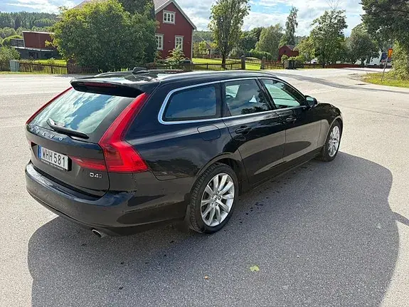 Volvo V90 2019 photo 2