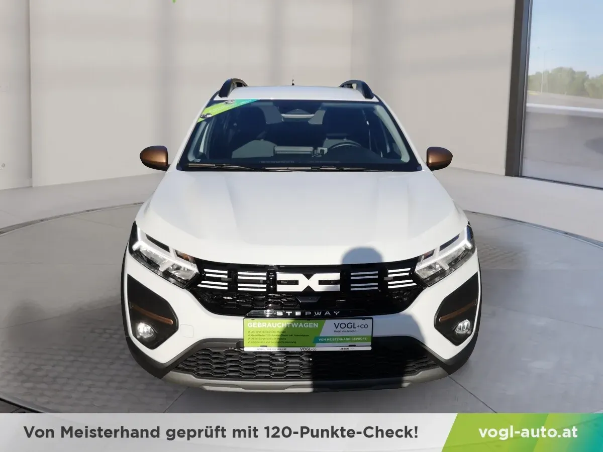 Dacia Sandero 2025 photo 2