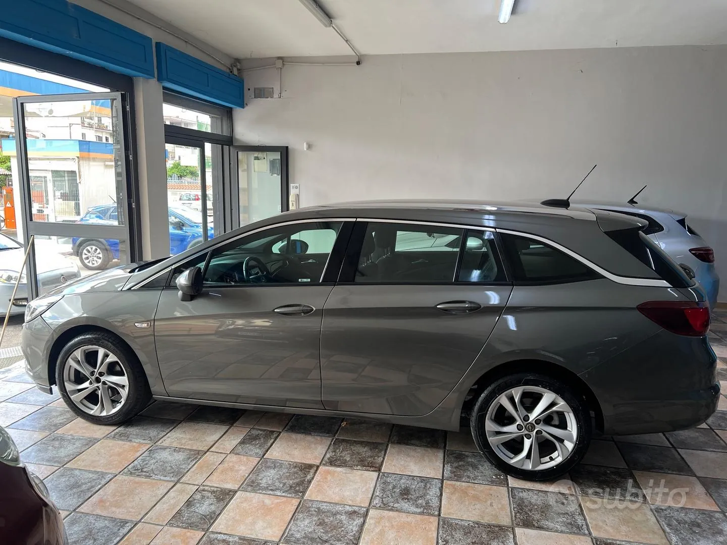Opel Astra 2017 photo 4