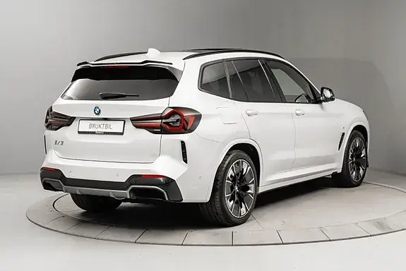 BMW Ix3 2022 photo 4