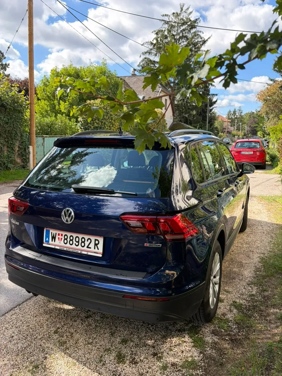 Volkswagen Tiguan 2018 photo 2