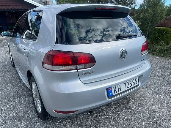 Volkswagen Golf Vi 2011 photo 3