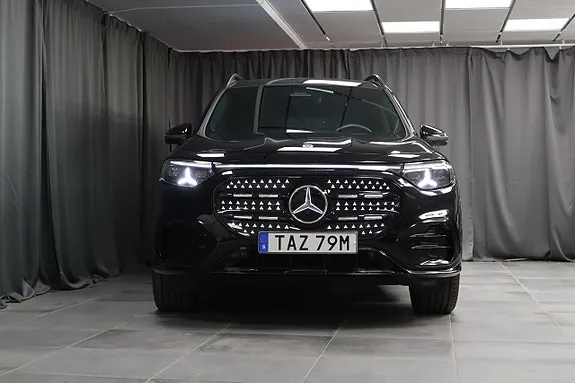 Mercedes-Benz Glb350 2026 photo 3